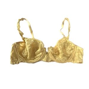 Victorias Secret Vintage 90s Yellow Lace Underwire Unlined Bra Size 34C